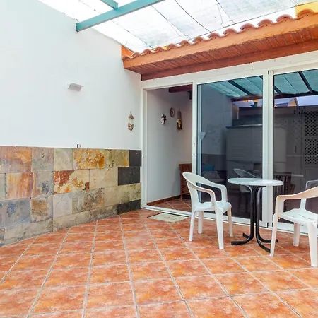 Holiday home Flatguest El Romeral *